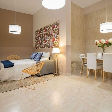 Abades Cathedral Oasis Apartman Sevilla Kültér fotó